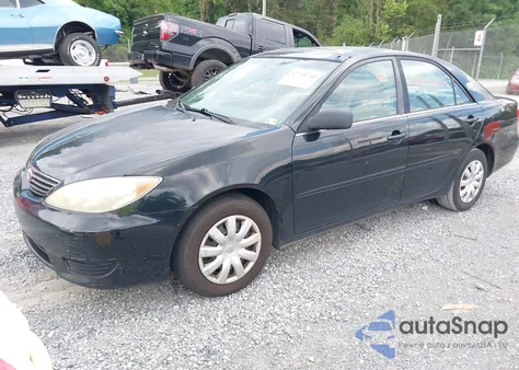 2005 Toyota Camry Std из США, поврежденный, VIN 4T1BE32KX5U607089